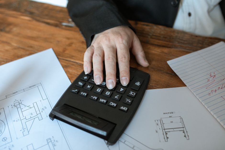Calcul du prix de revient et du seuil de rentabilité à la calculatrice